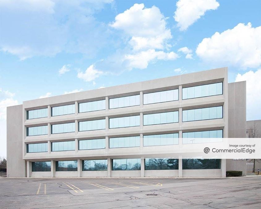 Northwestern Corporate Center - 19675 West 10 Mile Road