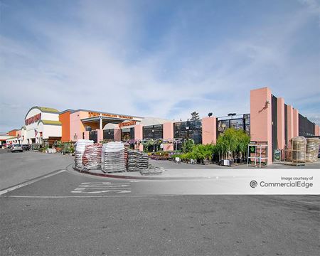 Ravenswood Shopping Center - Home Depot - Palo Alto