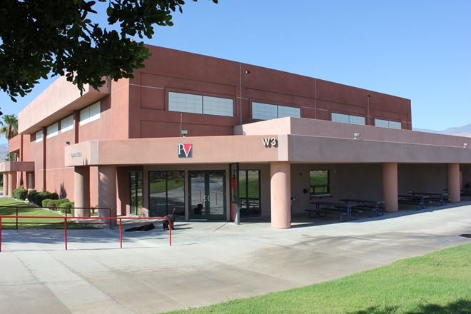 FOR SALE: 89,327 SF PRE-K TO 12th GRADE SCHOOL CAMPUS ON 36 ACRES