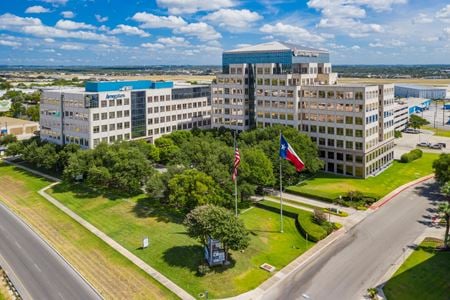 Photo of commercial space at 10001 Reunion Place in San Antonio