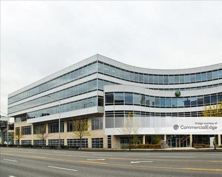 Commercial space for Rent at 333 Elliott Avenue West in Seattle