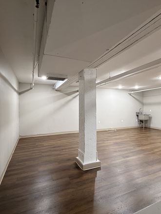 733 Johnson Street (116)