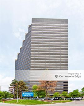 2000 Town Center