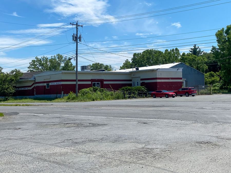 86 Railroad Avenue