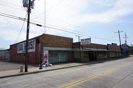 Retail space for Rent at 510 Walnut  in Monroe