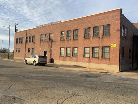 2925 North Market Street - St. Louis