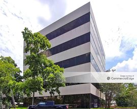 The Offices at Pin Oak Park - 4747 Bellaire Blvd