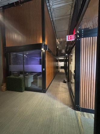 LionShare Cowork - Harbour Village