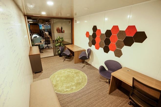 LionShare Cowork - Harbour Village