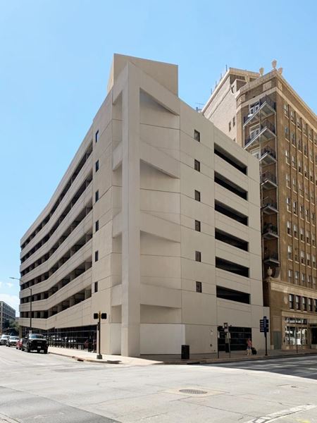 Photo of commercial space at 814 Taylor St in Fort Worth