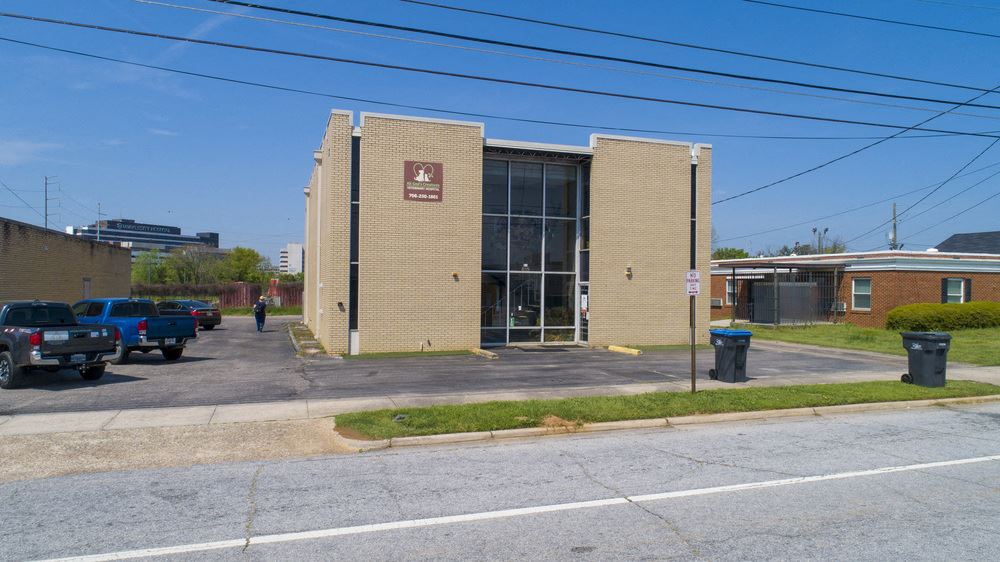 Heartland Veterinary Partners Property & Listing Details 42Floors