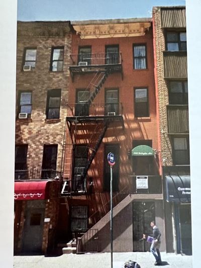112 Lexington Ave