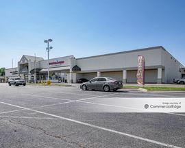 4445 Saturn Road & 1430-1518 Northwest Hwy