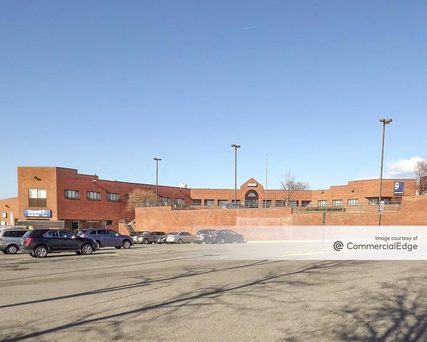 2200 South Dakota Avenue NE 2200 South Dakota Avenue NE Industrial