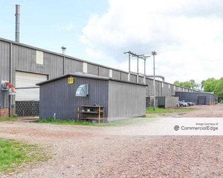 Industrial space for Rent at 1201 Millerton Street SE in Canton