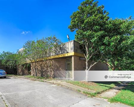 Office space for Rent at 923 Executive Park Avenue in Baton Rouge