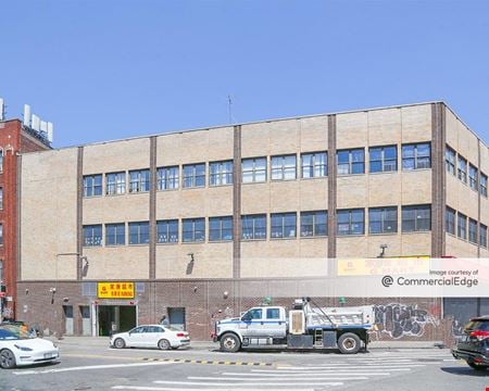 Office space for Rent at 75-01 Broadway in Queens