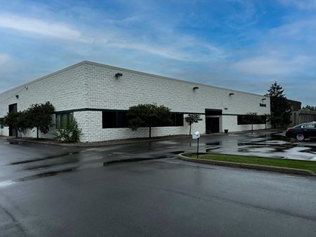 Commercial space for Sale at 1210 West Hamlin Road in Rochester Hills