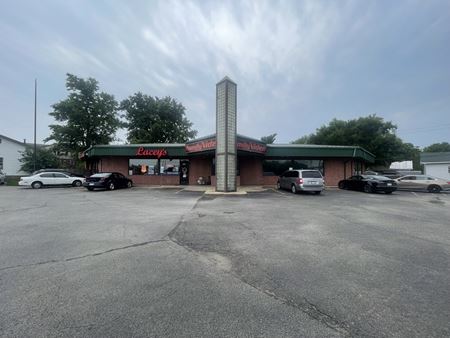Retail space for Rent at 1935 N. Water St. in Decatur