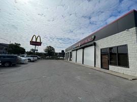 1350 Main St