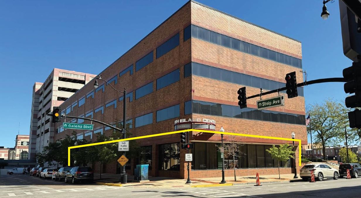 Downtown Aurora Retail