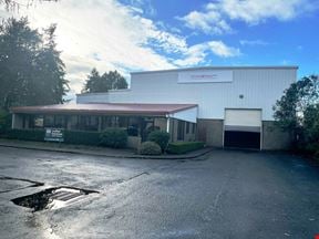 Free Standing Industrial Building with Fenced Yard