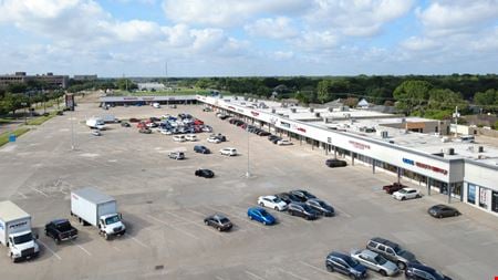 Retail space for Rent at 9750 Fondren Road in Houston