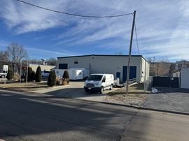 2015 N 84th St