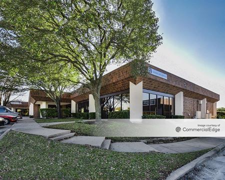 Midway Office Park - 4275 Kellway Circle & 16160 Midway Road - Addison