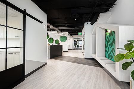 800      Space Photo Gallery 23