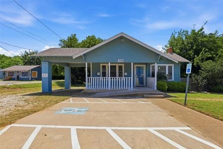 Office space for Sale at 1115 N Main St in Cleburne