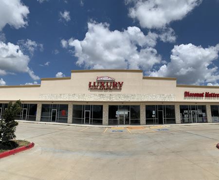 Photo of commercial space at 19560 Clay Rd in Katy