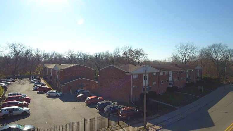 Fenkell Apartments