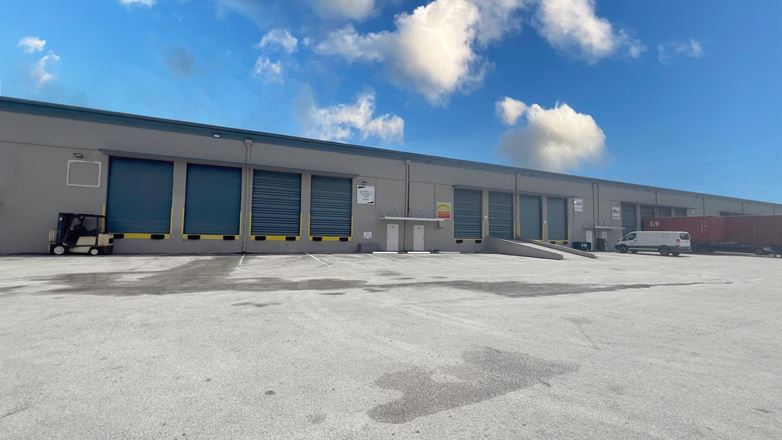 Industrial space for Rent at  9999 NW 89th Ave, #4 in Medley