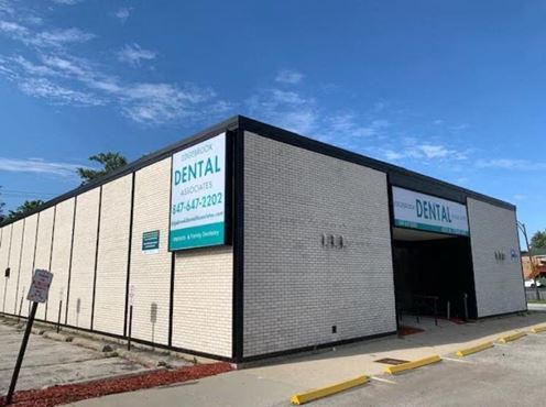 6225 W Touhy Ave