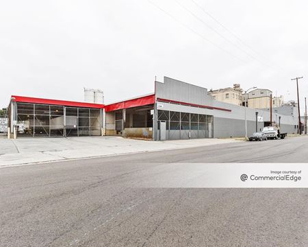 Industrial space for Rent at 1861 East 55th Street in Los Angeles