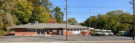 Retail space for Sale at 651 E Woodlawn Rd in Charlotte