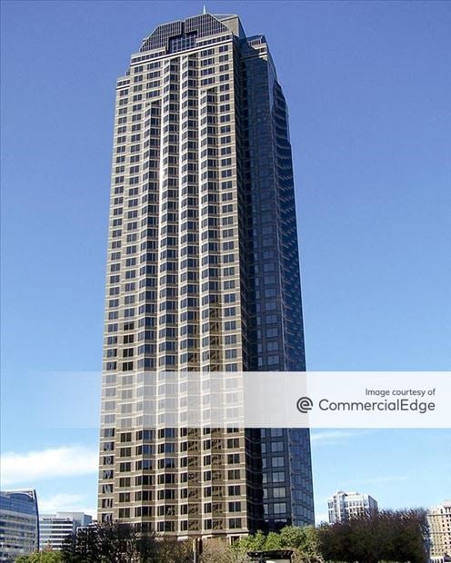 Trammell Crow Center