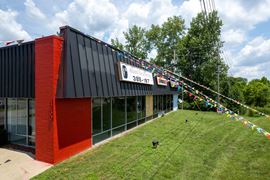 4250 W. 38th St.