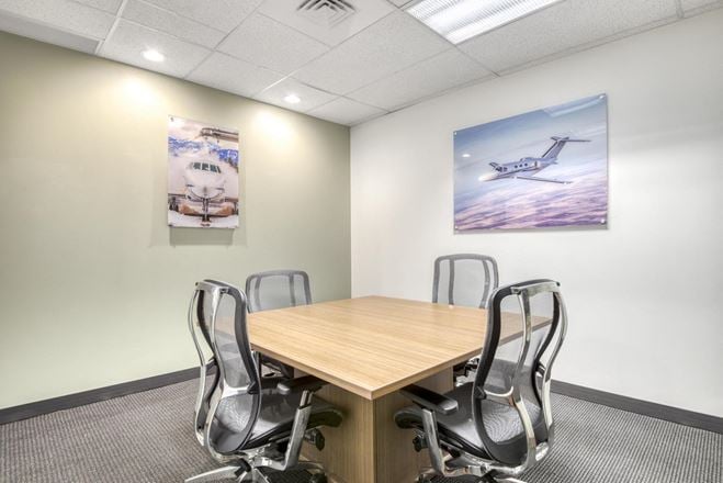 CT, Danbury - Lee Farm Corporate Park