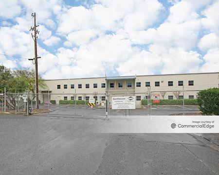 Industrial space for Rent at 2104 Martin Way in Pittsburg