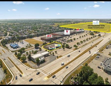Retail space for Rent at 409 - 469 Weber Road in Romeoville