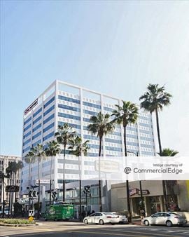 7060 Hollywood