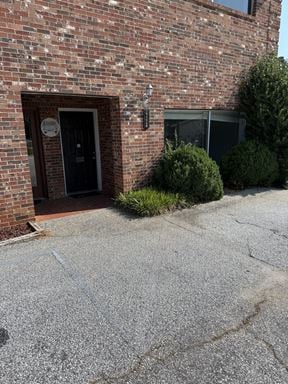 10139-A Clemson Blvd