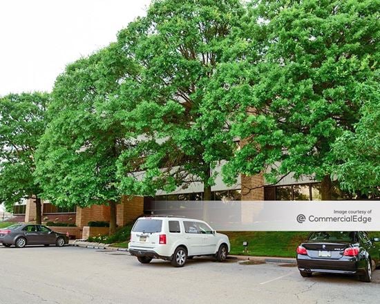 Foster Plaza 3 & 4