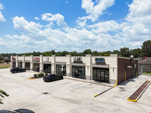 Retail Suites Fronting O'Neal Lane