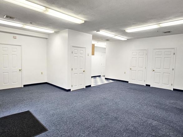 25 Bridge St unit 4