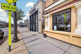 21 Main St