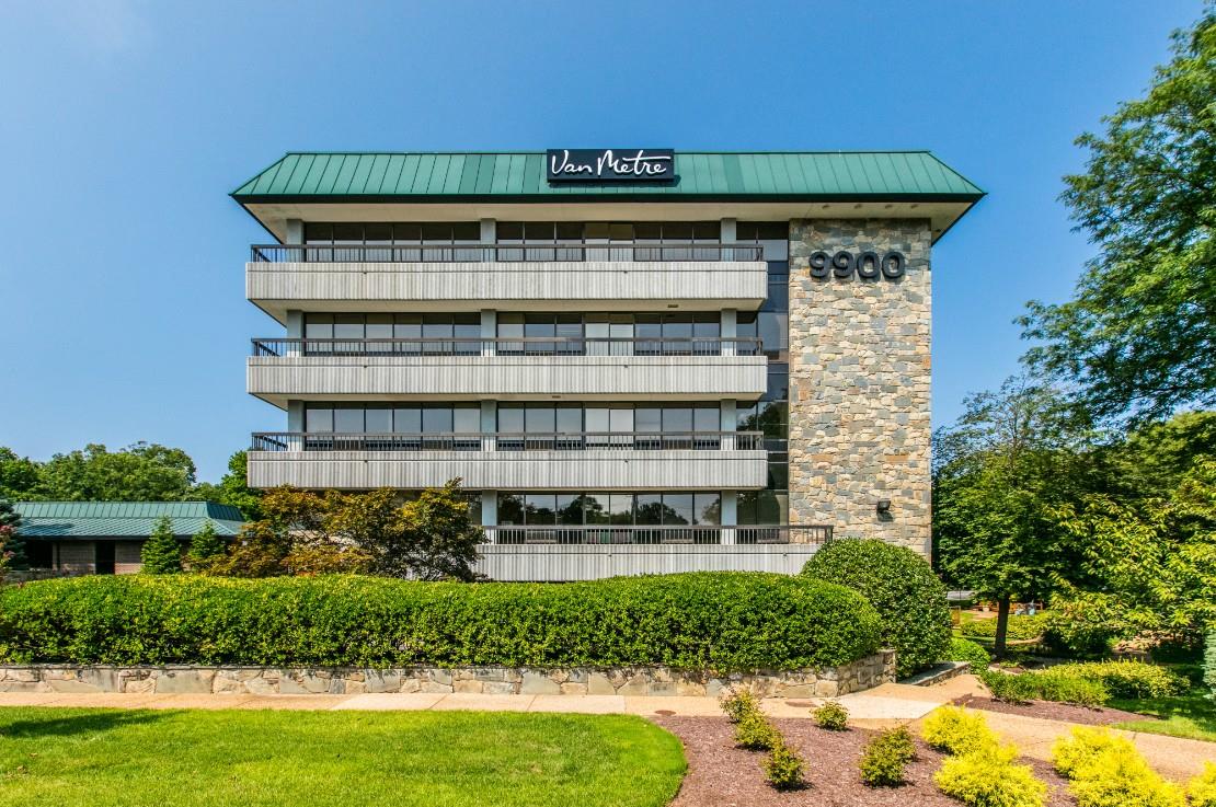 Fairfax Square Mid-Rise