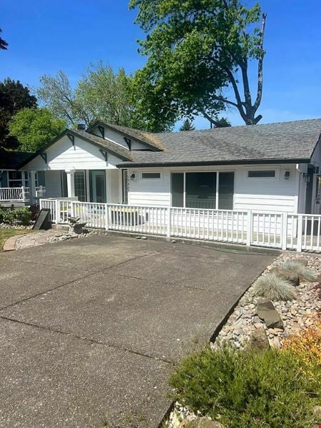 Photo of commercial space at 15829 SW 1st St in Sherwood